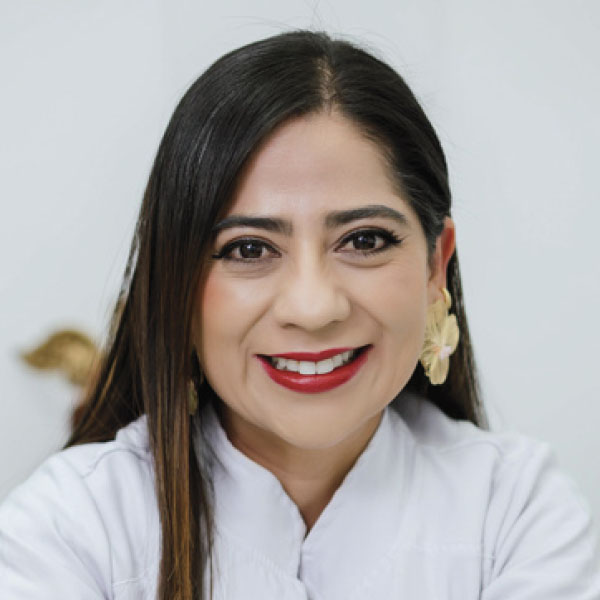 claudia-arenas-3